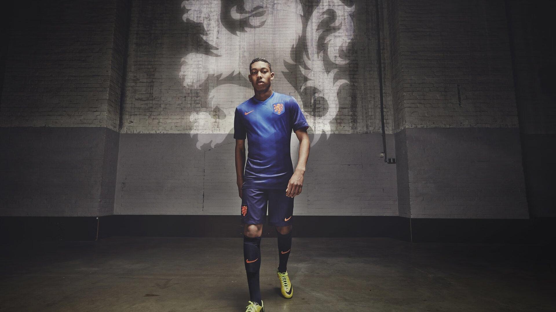 曼联官方祝福新援姆贝莫26岁生日，今夏7100万英镑转会引发期待