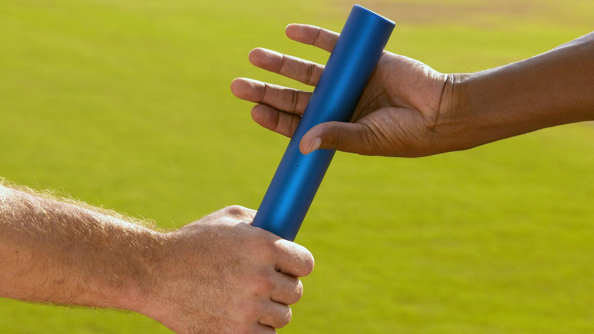 时代终结,卡塞米罗离队引发皇马中场重构,典礼三核成历史